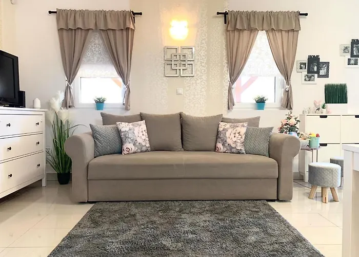 Levendulás Ház - Сasa de vacaciones Balatonfőkajár