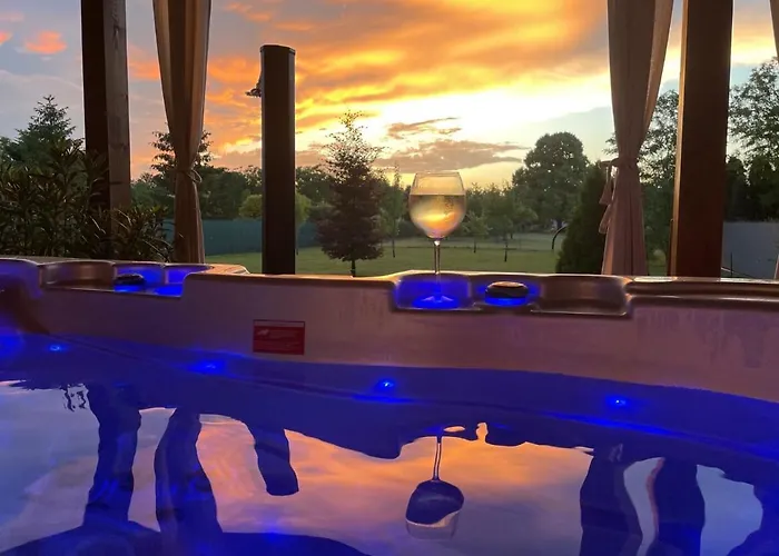 Levendulás Ház - *